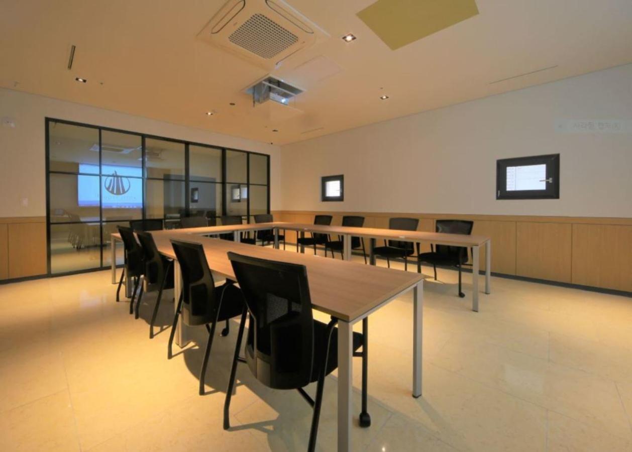 Yeoubi Hotel Ilsan Ni Zewnętrze zdjęcie