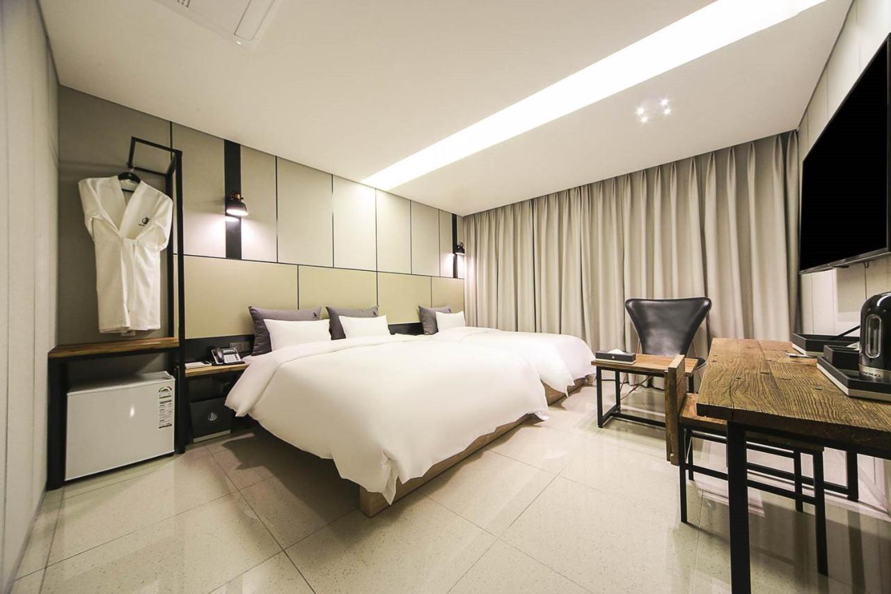 Yeoubi Hotel Ilsan Ni Zewnętrze zdjęcie